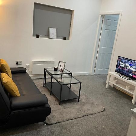 Apartment In Bham City Centre Free Parking Sleeps 3 Бірмінгем Екстер'єр фото